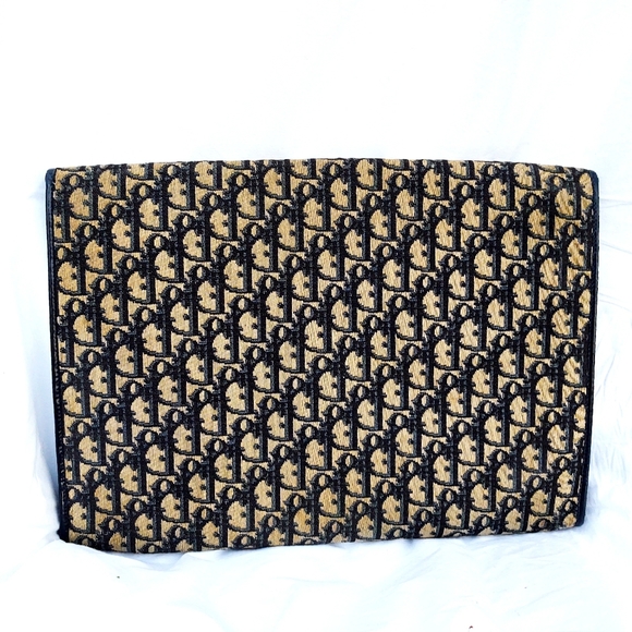 WEEKEND FLASH SALE!! 💯 Rare Dior Vintage 70s Oversized Monogram Clutch - Picture 4 of 17